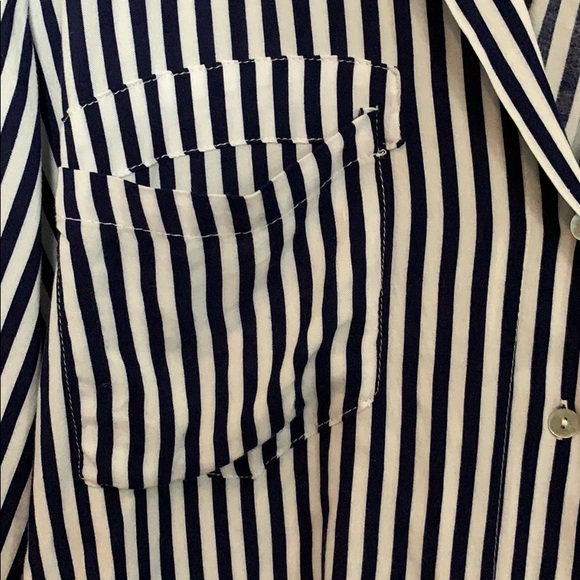 Oversized boyfriend button up - Picture 4 of 6